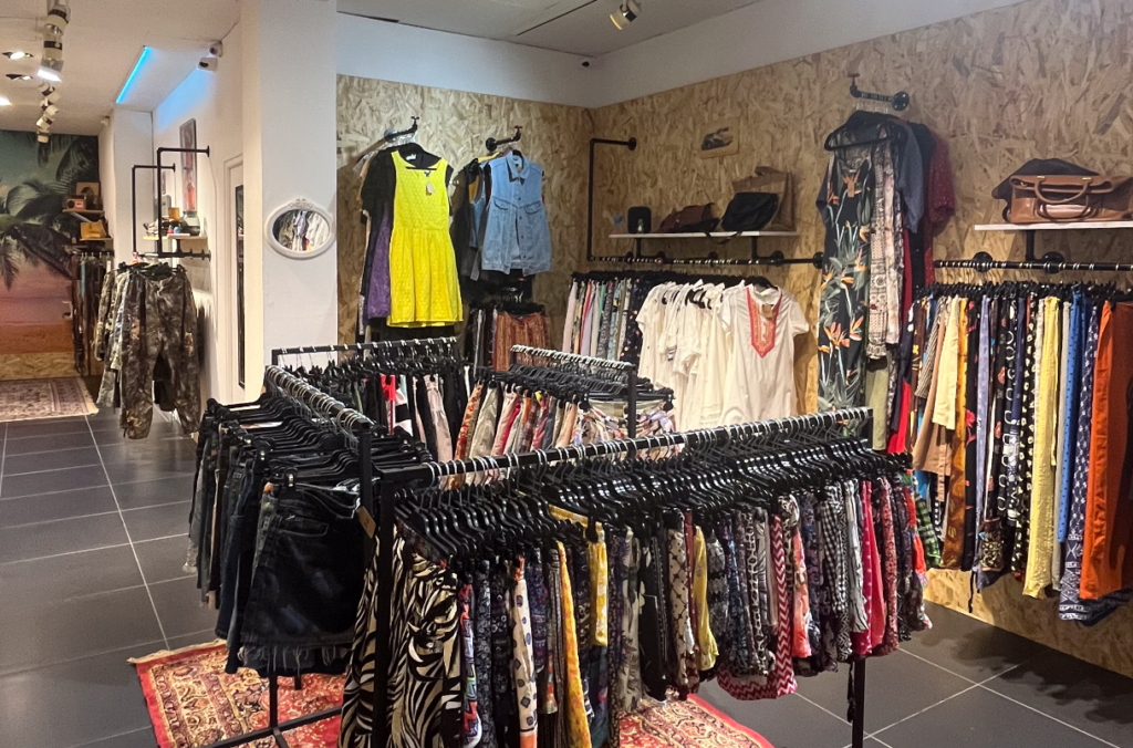 Fripe Paradise Friperie Vintage à la Réunion (974)